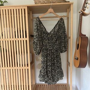 By Together Puff Sleeve Floral Smocked Dress – Size M